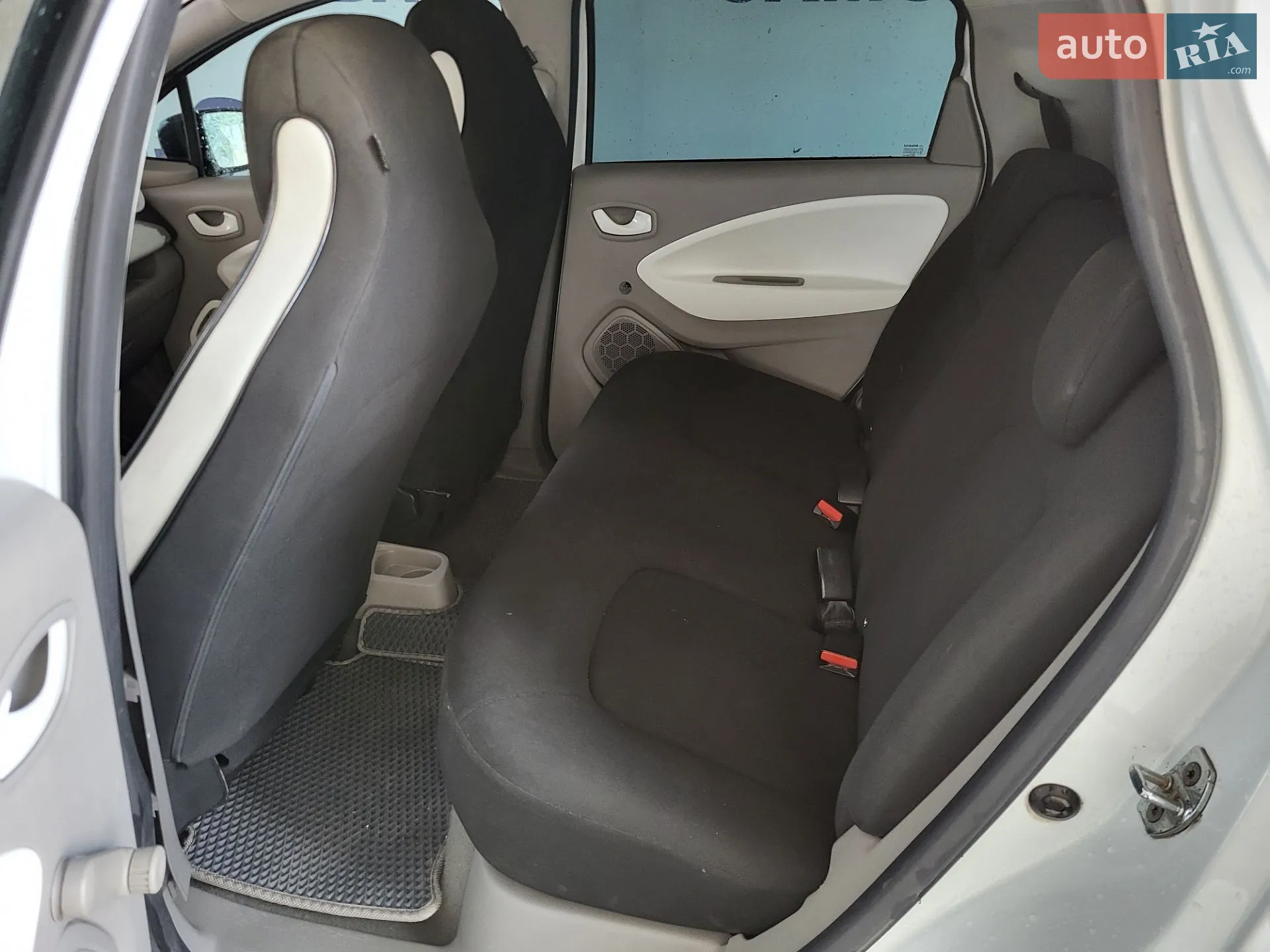 2015 Renault ZOE - мініатюра 10