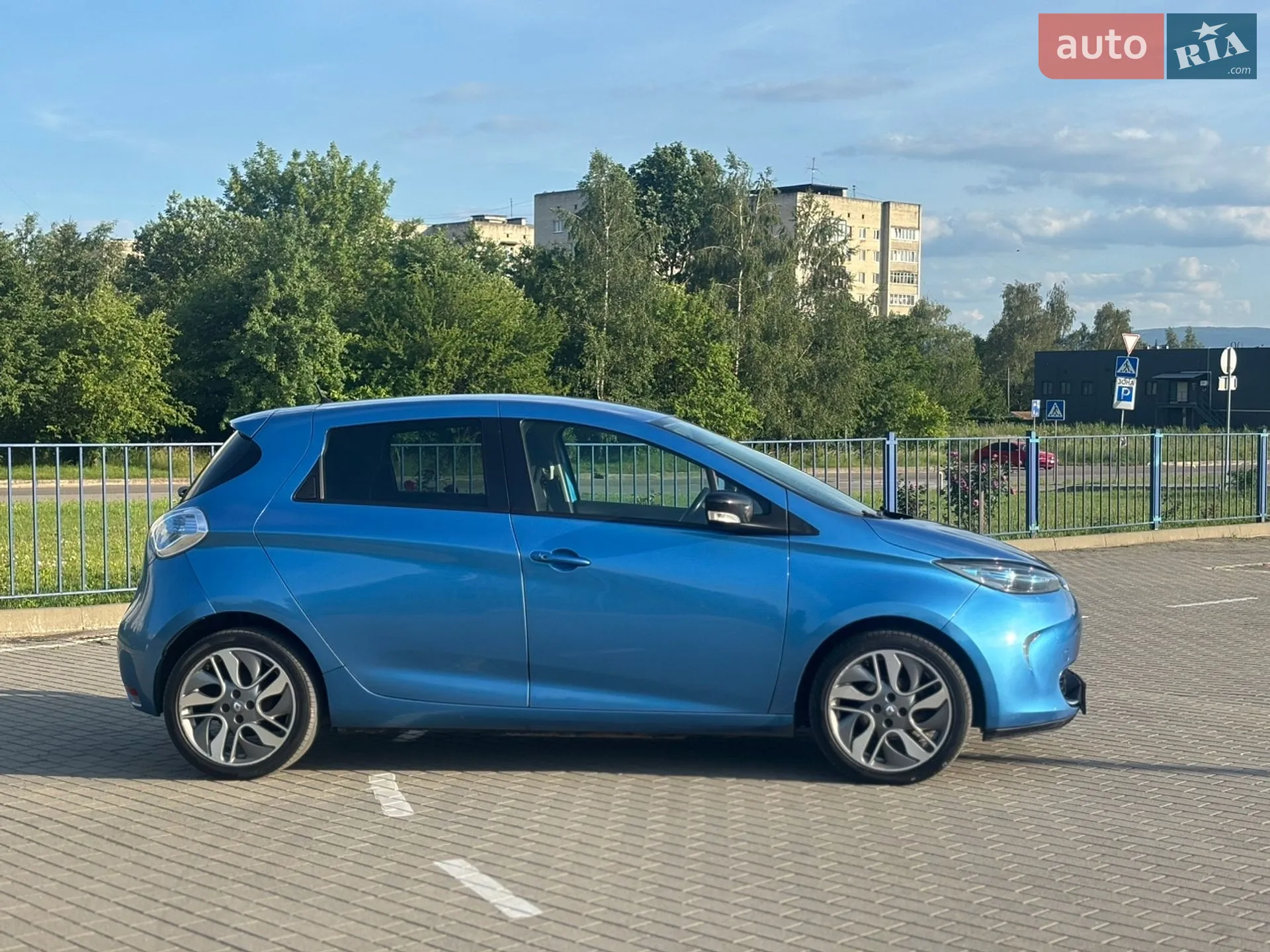 2011 Skoda Fabia - мініатюра 4
