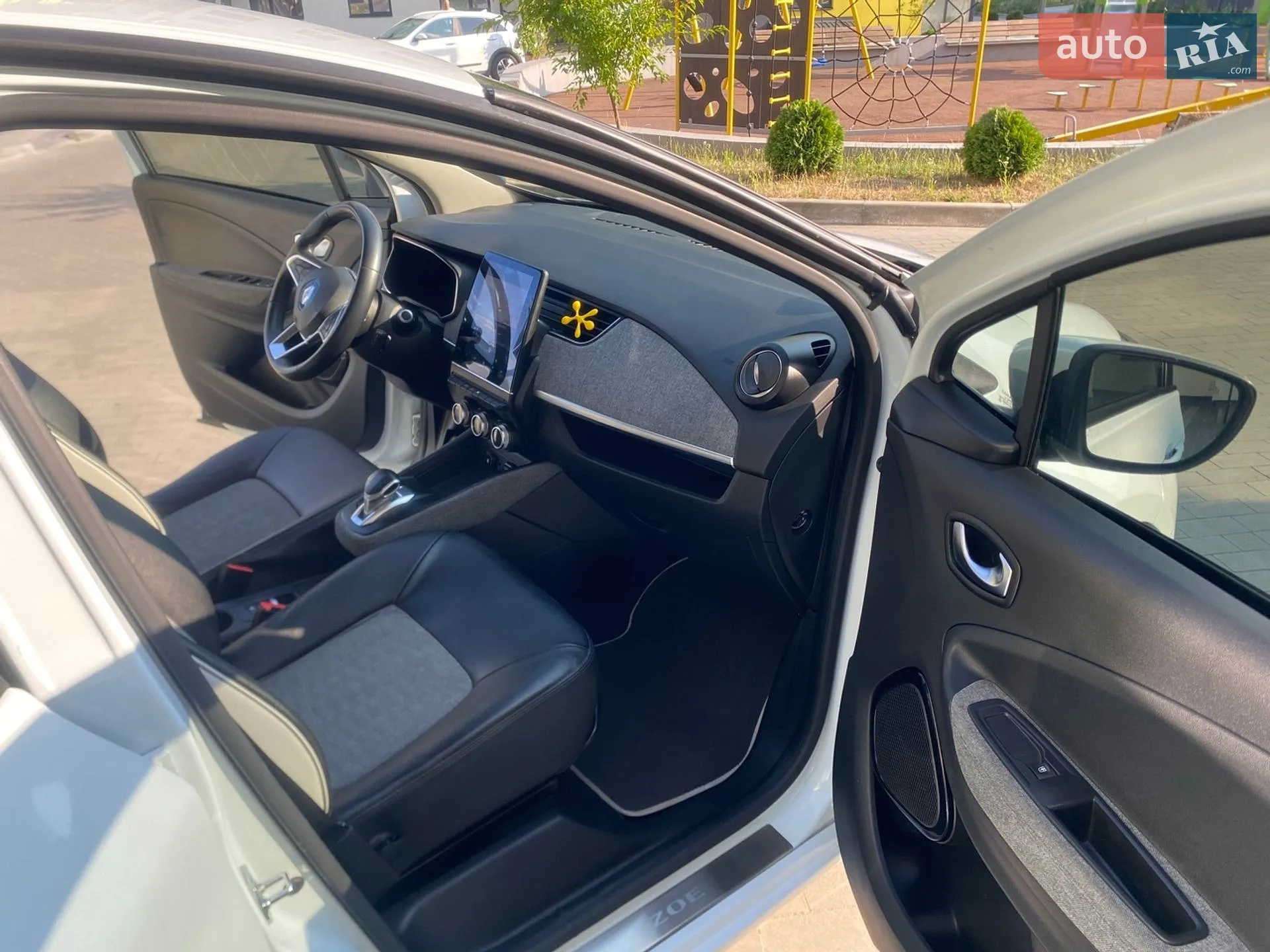 2019 Renault ZOE - мініатюра 20