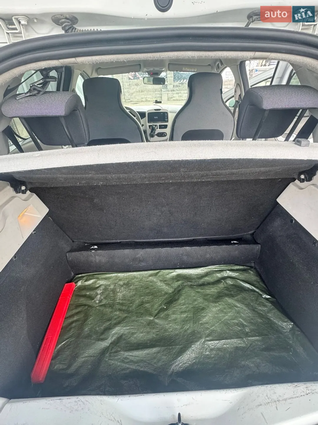 2019 Renault ZOE - мініатюра 15