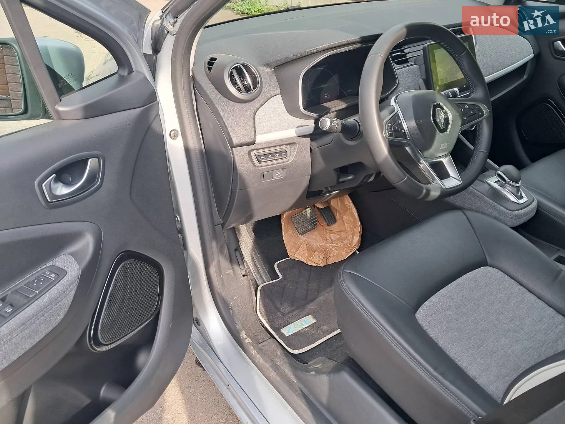 2020 Renault ZOE - мініатюра 21