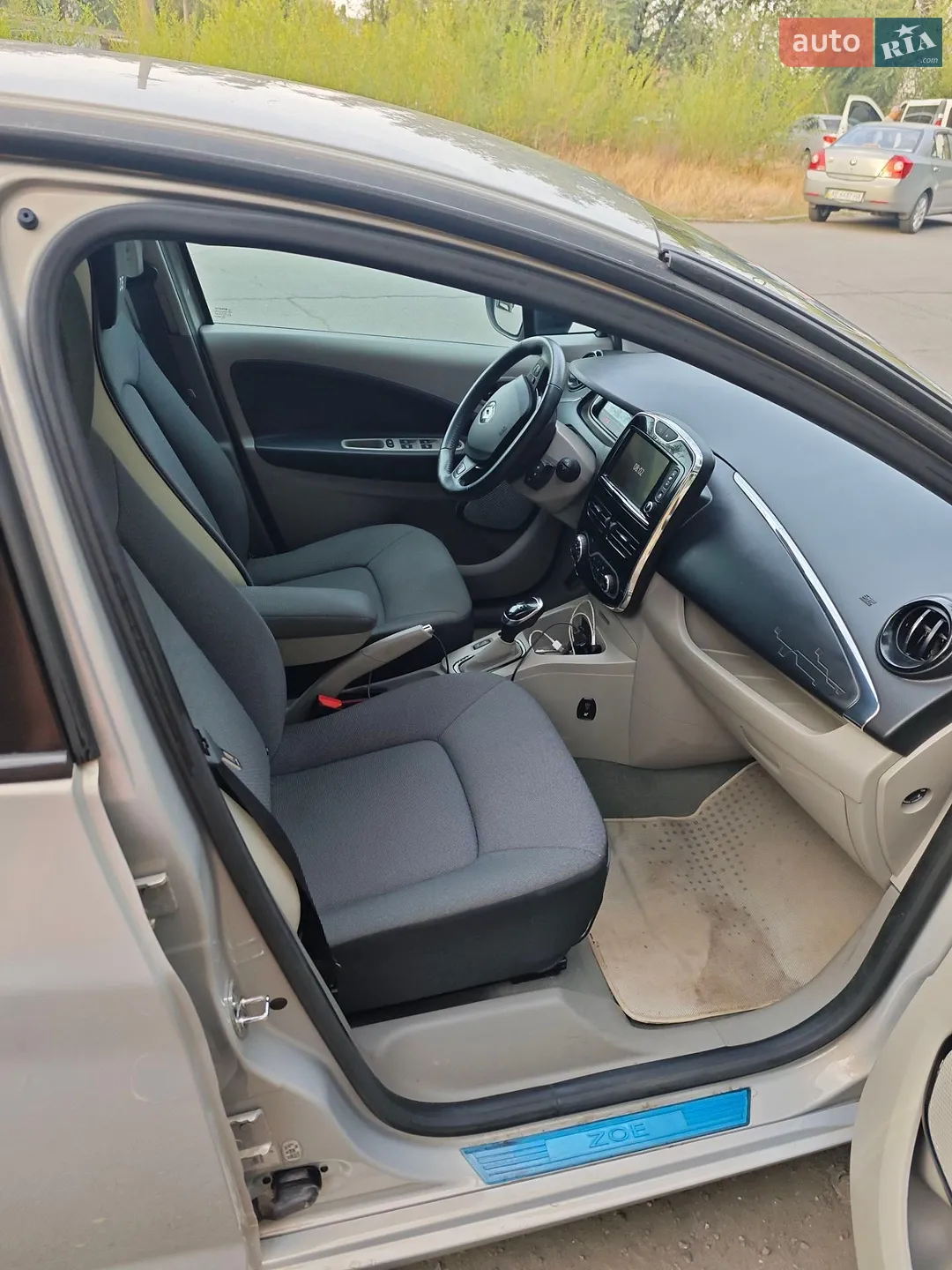 2015 Renault ZOE - мініатюра 12
