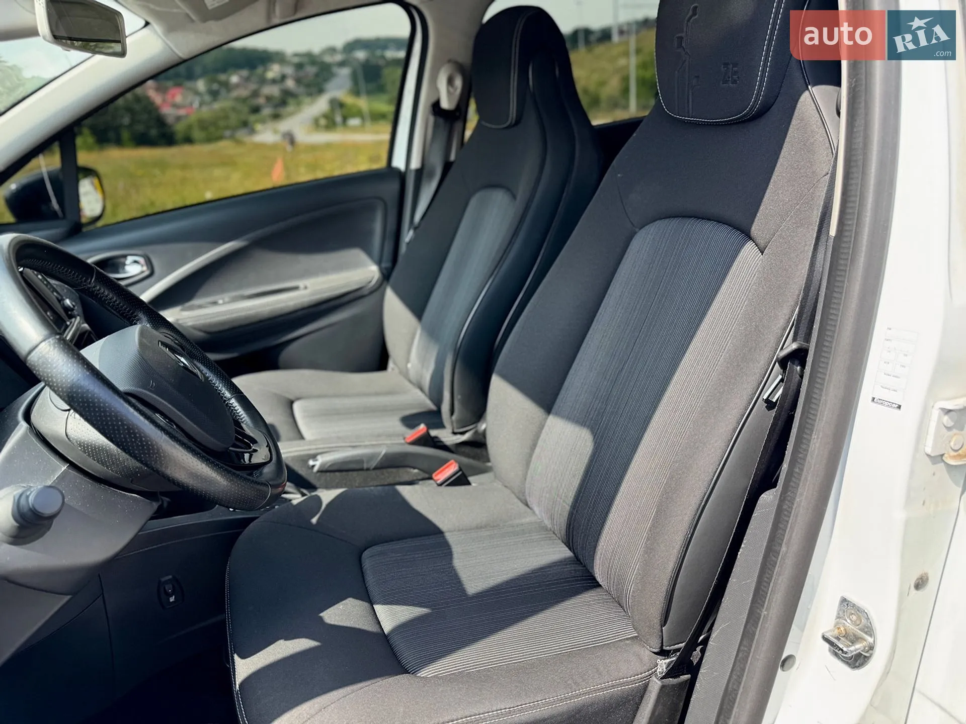 2017 Renault ZOE - мініатюра 31