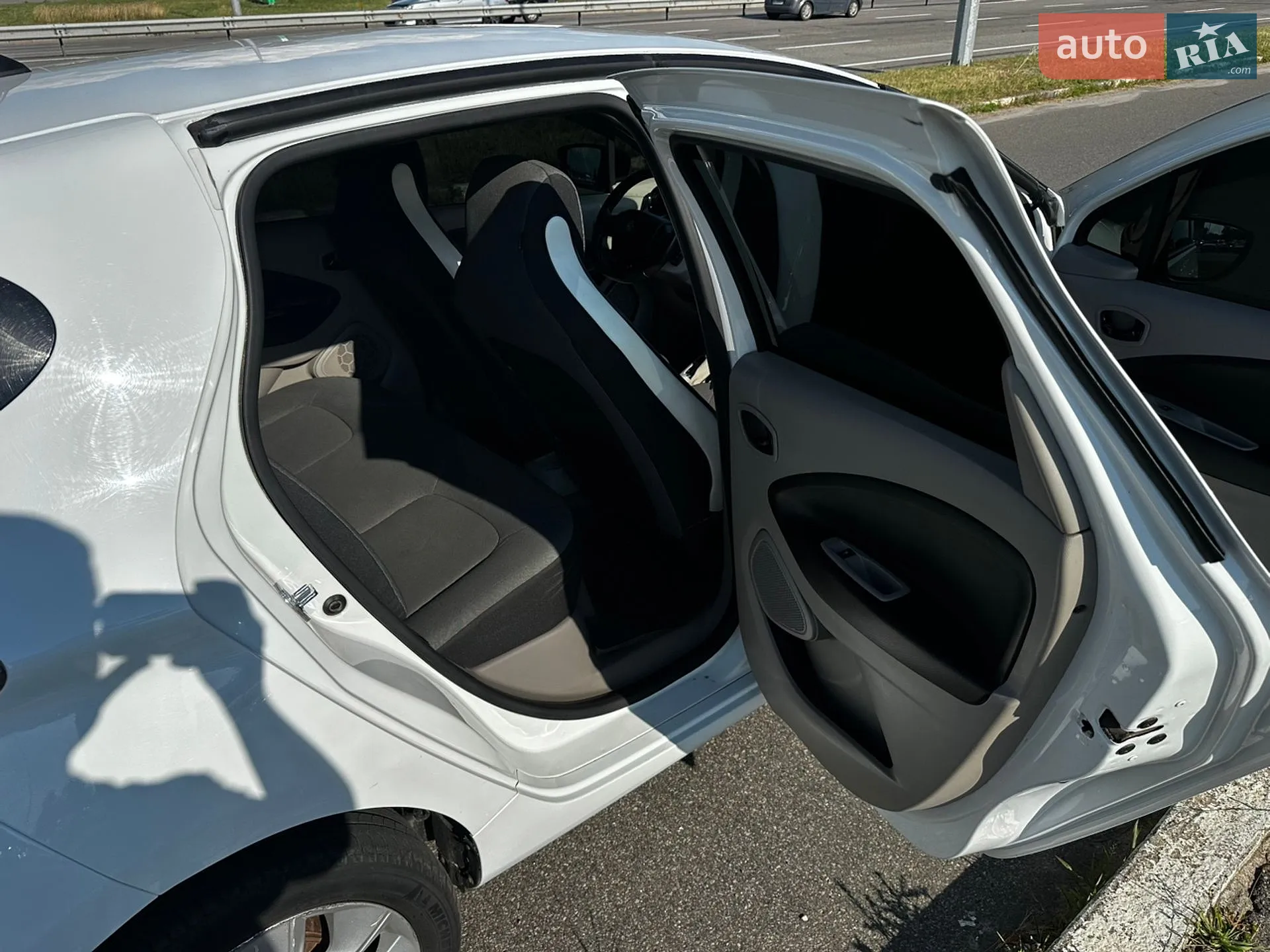 2016 Renault ZOE - мініатюра 10