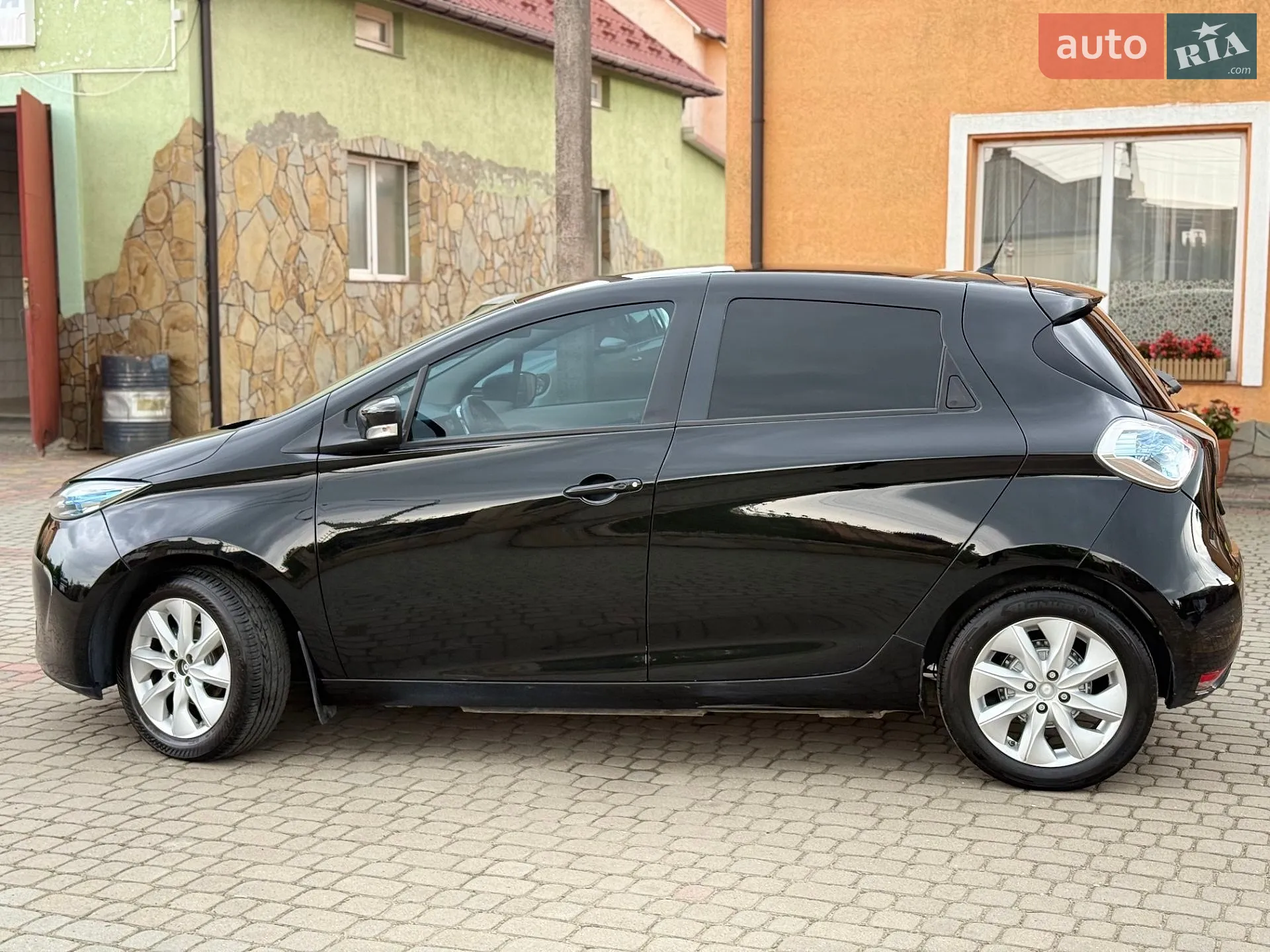 2015 Renault ZOE - мініатюра 9