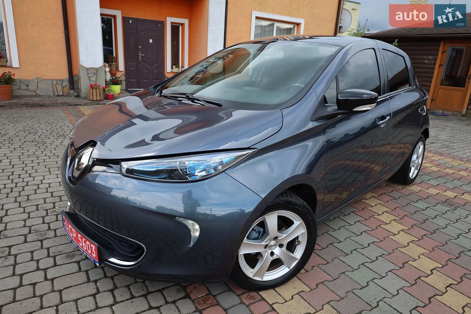 2018 Renault ZOE - мініатюра 12