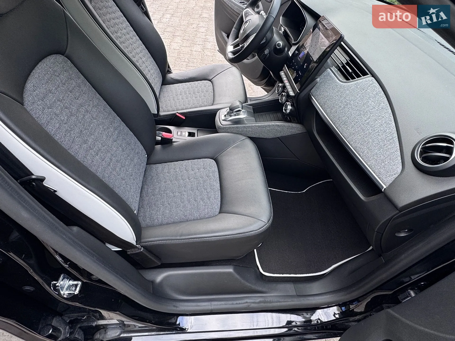 2020 Renault ZOE - мініатюра 8