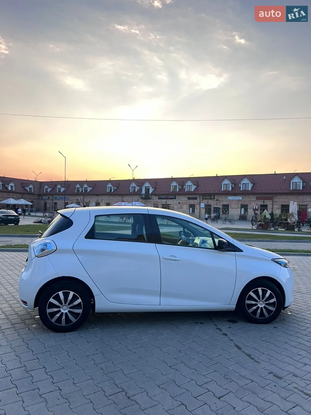 2017 Renault ZOE - мініатюра 9