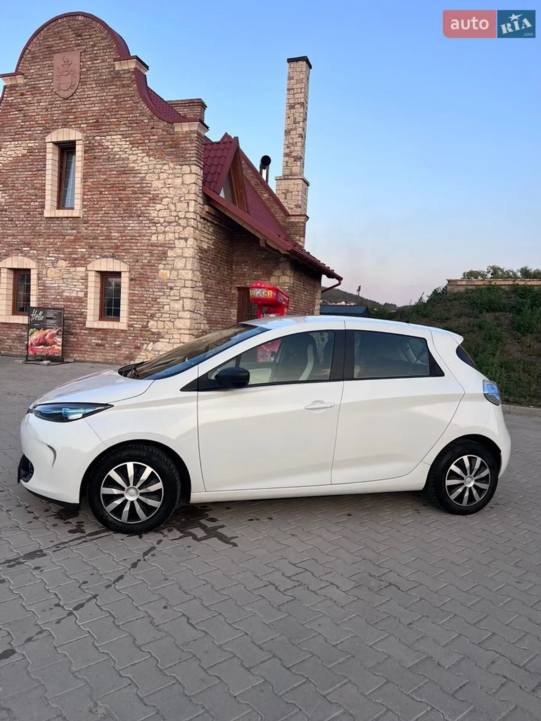 2017 Renault ZOE - мініатюра 19