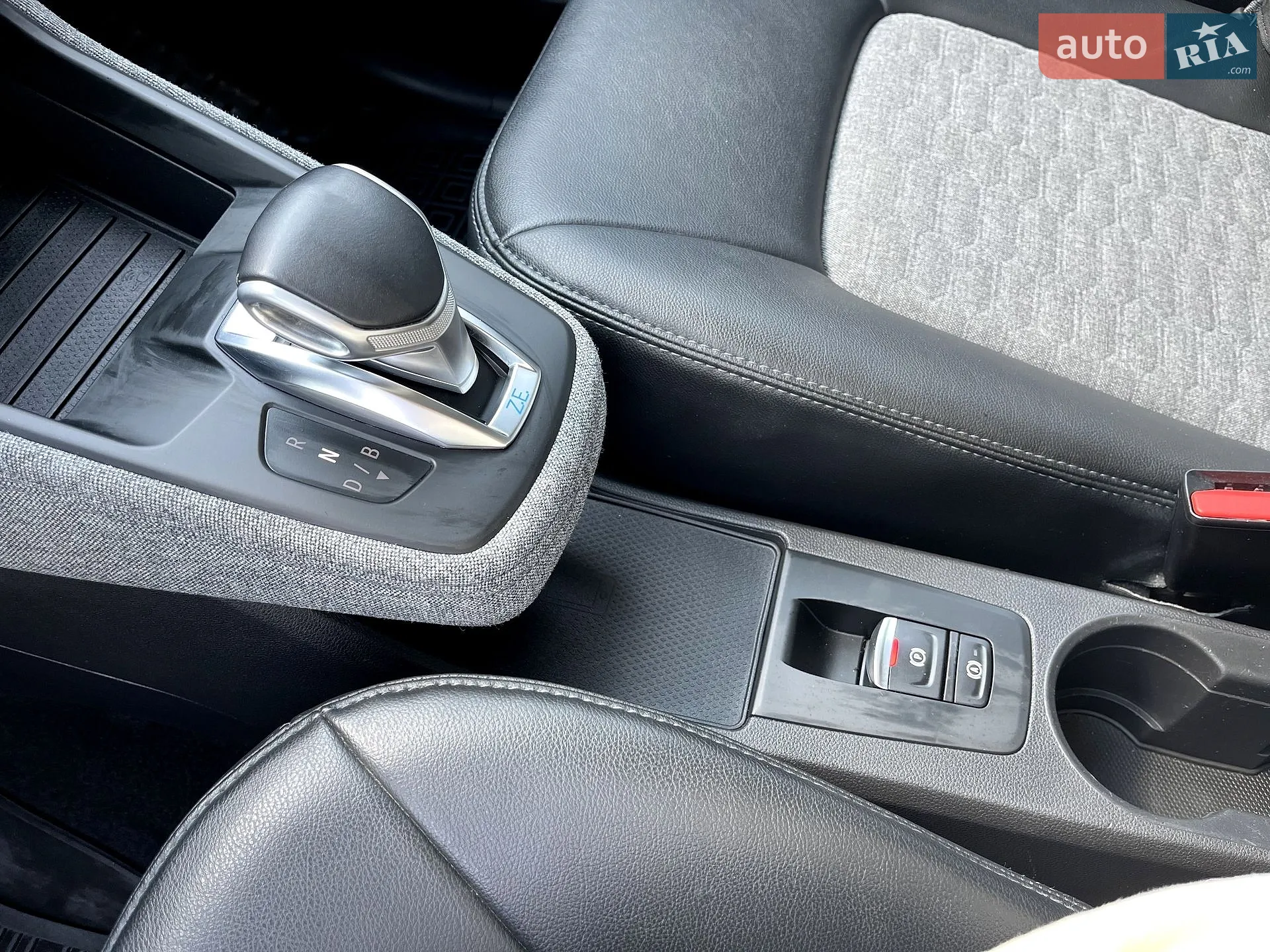 2020 Renault ZOE - мініатюра 38