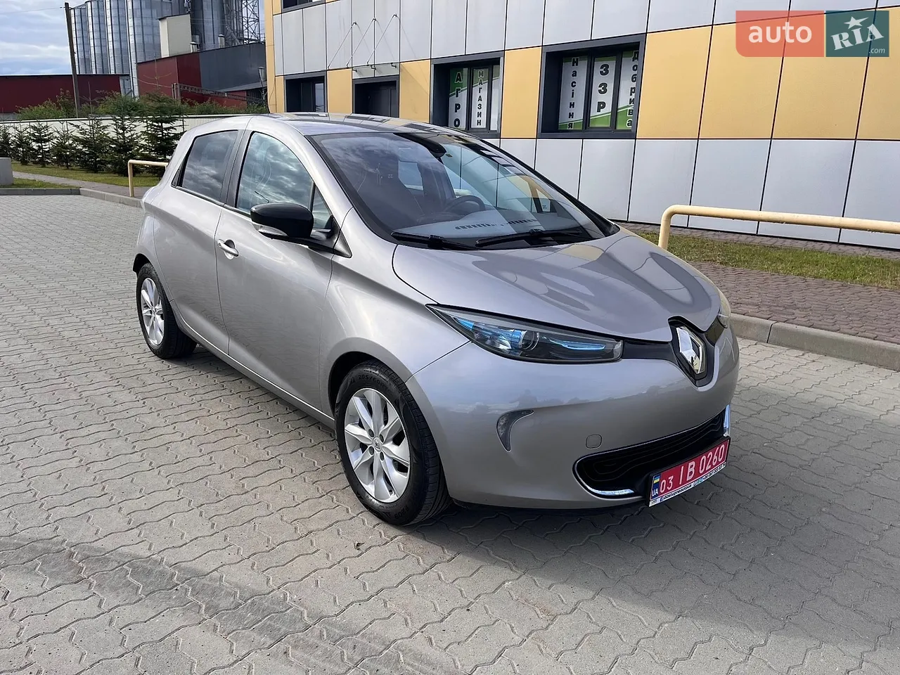 2015 Citroen C-ZERO - мініатюра 33