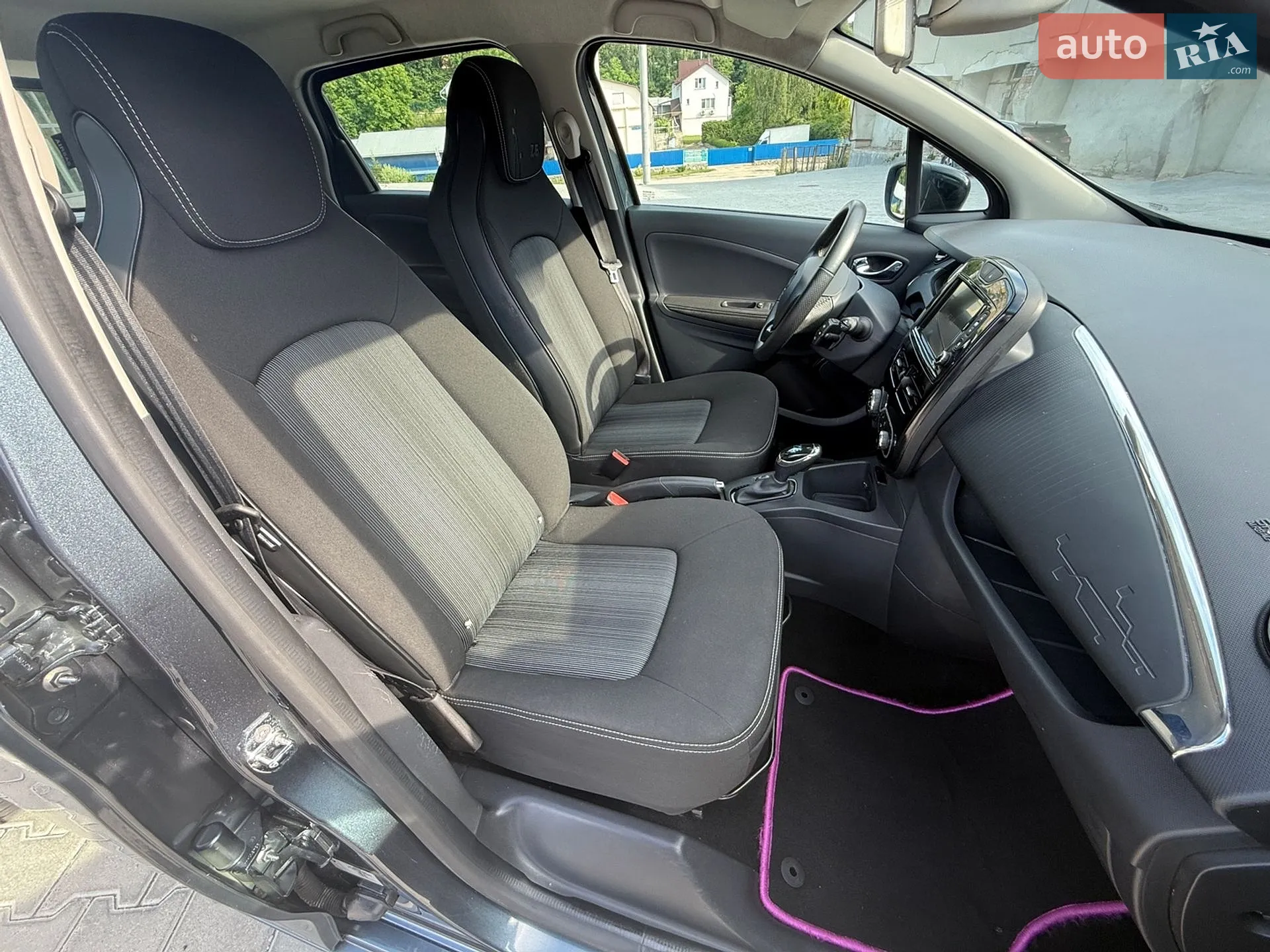 2017 Renault ZOE - мініатюра 22
