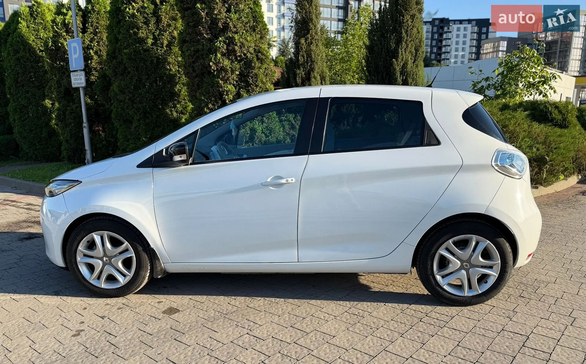 2015 Renault ZOE - мініатюра 7
