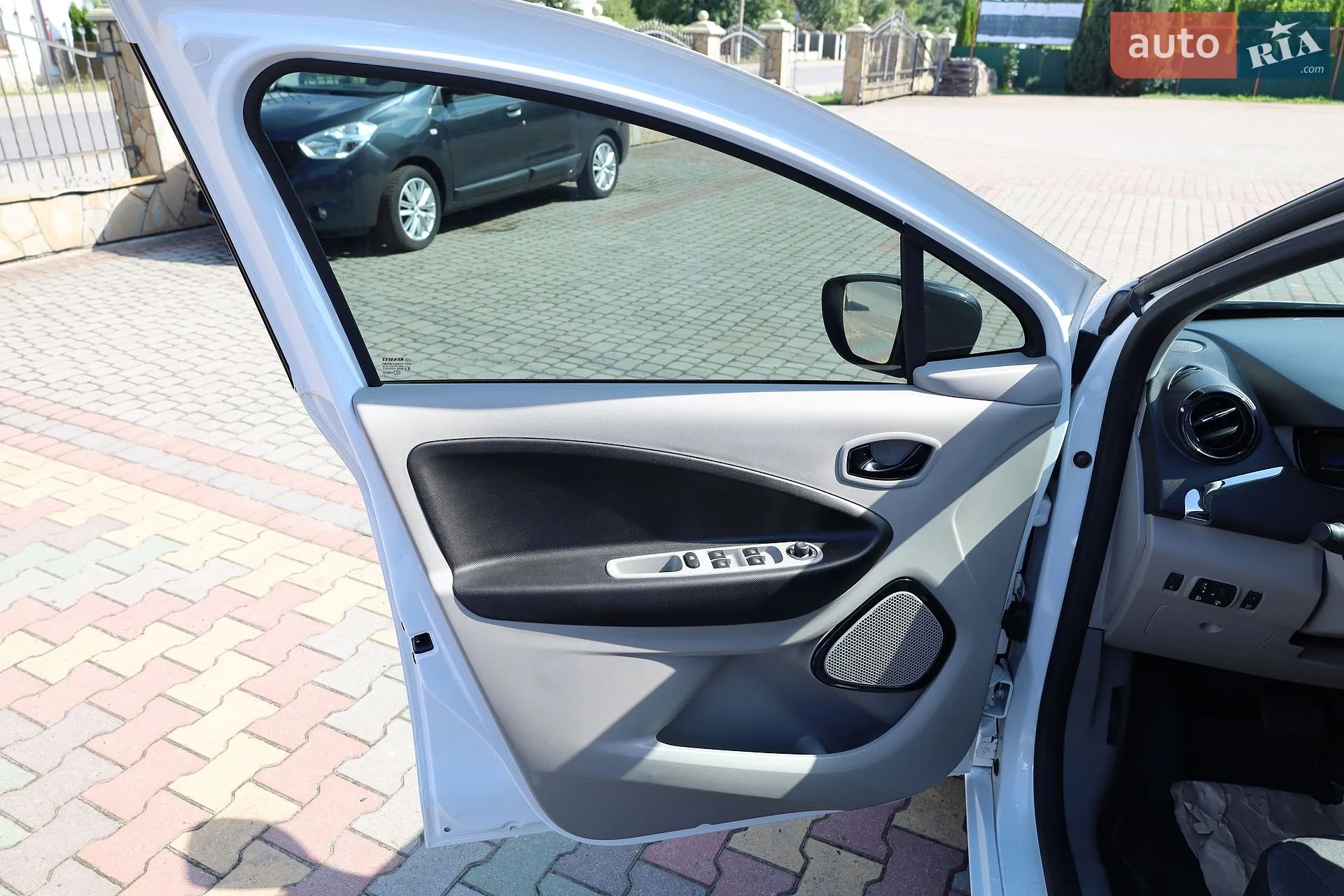 2016 Renault ZOE - мініатюра 25
