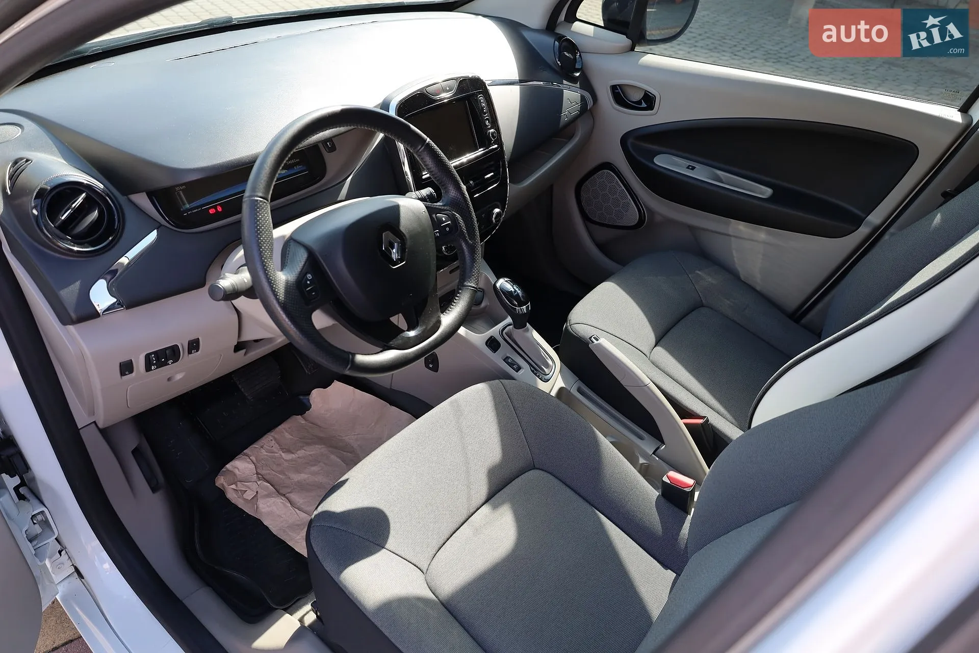 2016 Renault ZOE - мініатюра 26