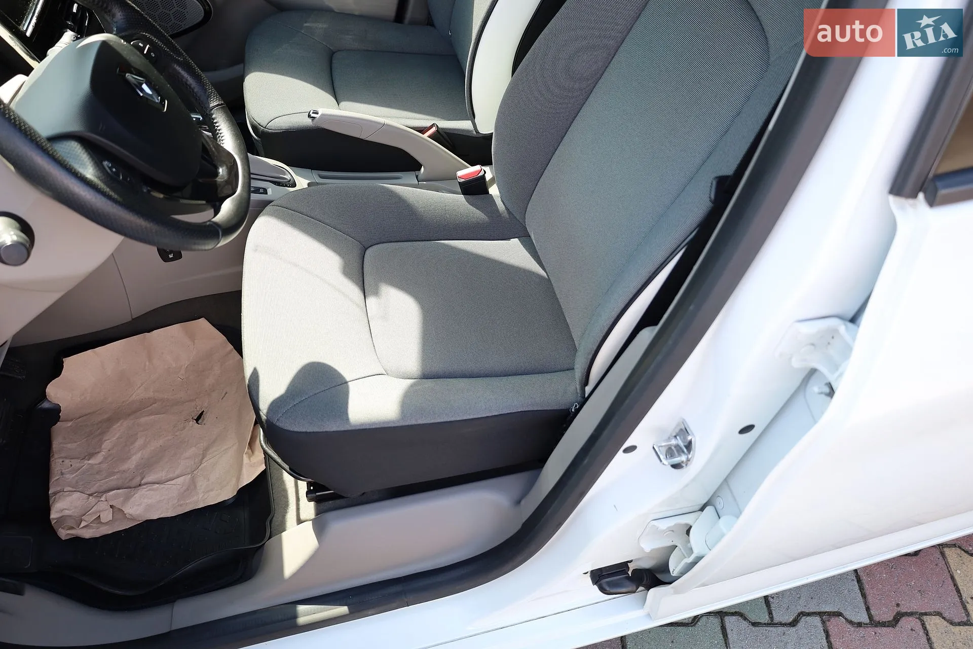 2016 Renault ZOE - мініатюра 27