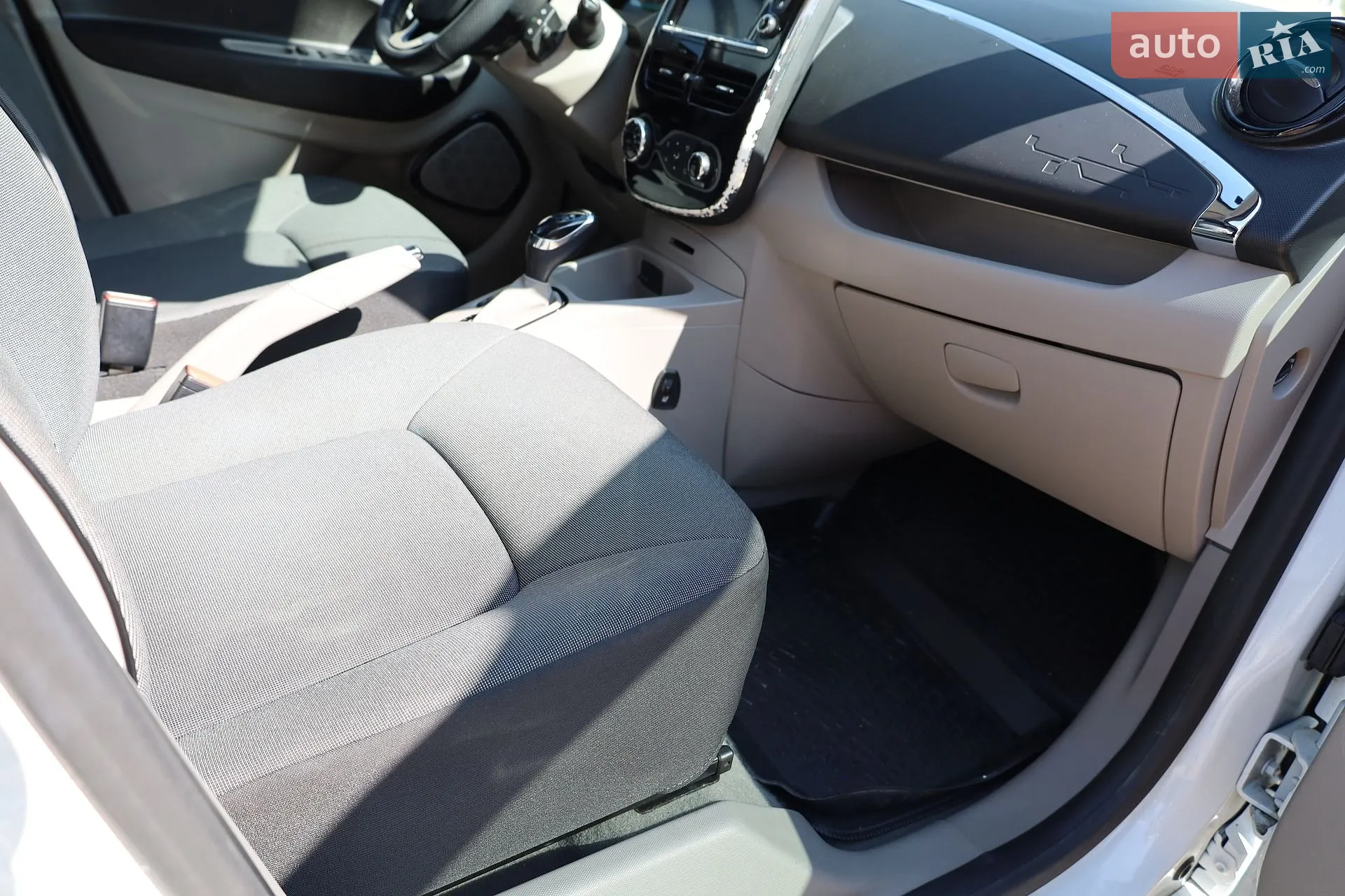 2016 Renault ZOE - мініатюра 36