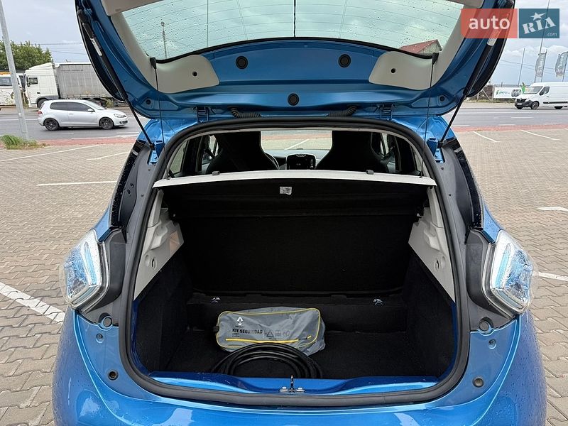 Хэтчбек Renault Zoe 2017 в Тернополе