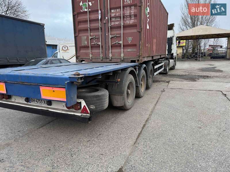 Контейнеровоз Renders BPW eco 2001 в Одессе