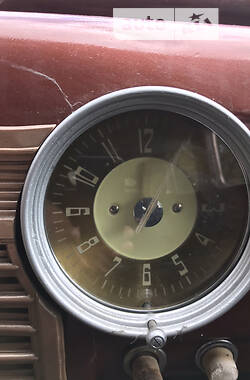 Седан Ретро автомобілі Класичні 1954 в Яремчі