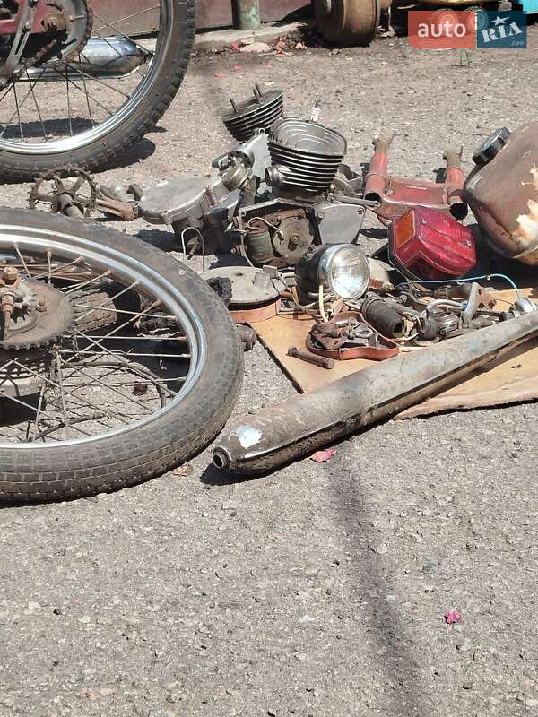 Грузовые мотороллеры, мотоциклы, скутеры, мопеды Рига 13 2000 в Кременчуге фото 8 Грузовые мотороллеры, мотоциклы, скутеры, мопеды Рига 13 2000 в Кременчуге