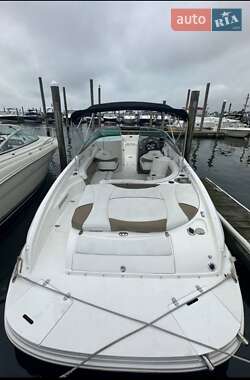Моторна яхта Rinker Captiva Bowriders 2010 в 