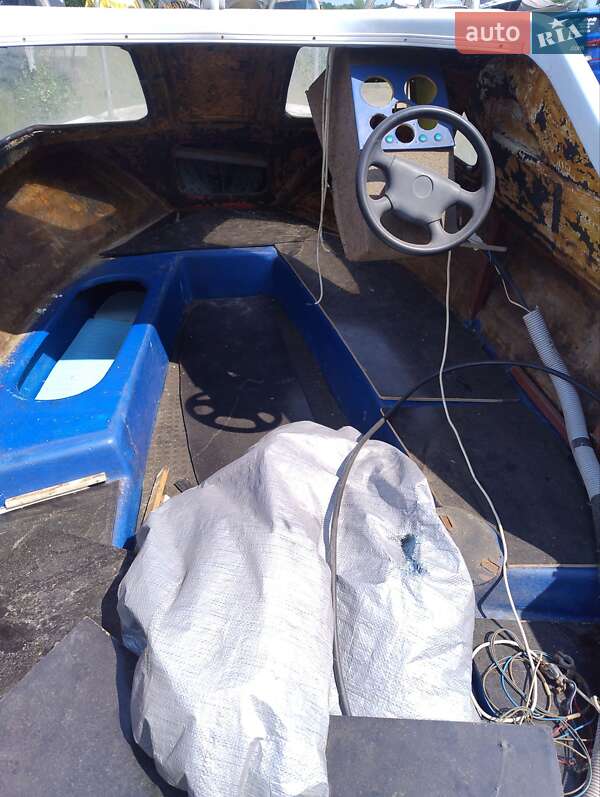 Катер Ритм М 1994 в Києві фото 14 Катер Ритм М 1994 в Києві