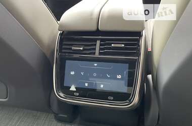 Внедорожник / Кроссовер Rivian R1S 2023 в 