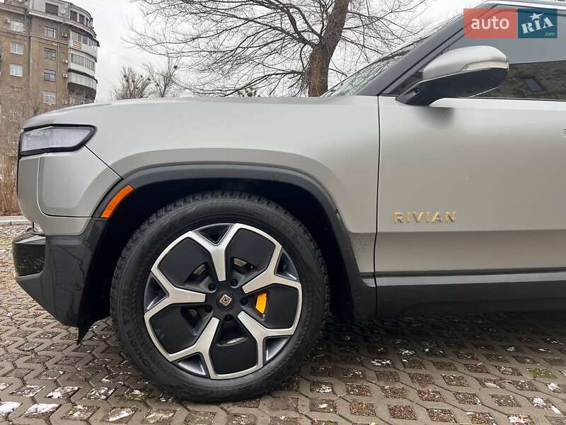 Позашляховик / Кросовер Rivian R1S 2023 в Харкові