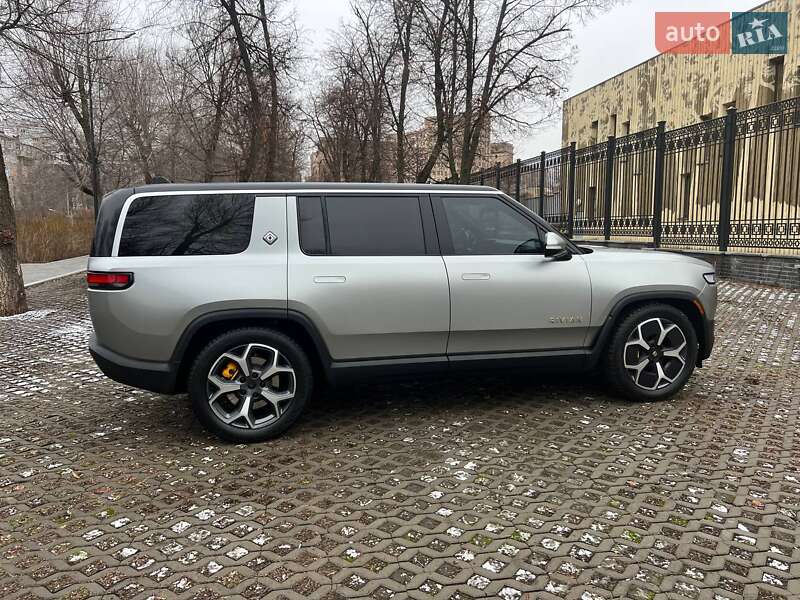 Позашляховик / Кросовер Rivian R1S 2023 в Харкові