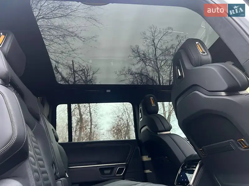 Внедорожник / Кроссовер Rivian R1S 2023 в 