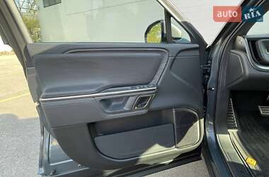 Внедорожник / Кроссовер Rivian R1S 2023 в 