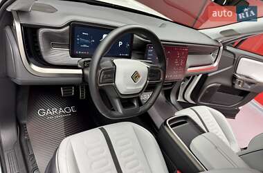 Внедорожник / Кроссовер Rivian R1S 2023 в 