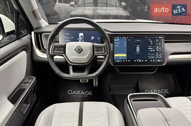 Внедорожник / Кроссовер Rivian R1S 2023 в 