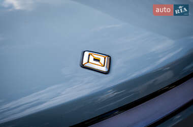Позашляховик / Кросовер Rivian R1S 2023 в 