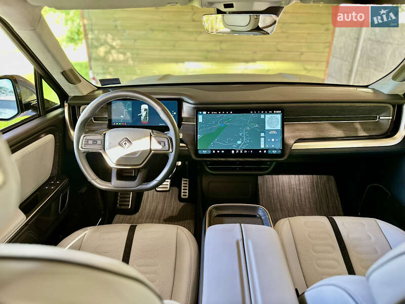 Позашляховик / Кросовер Rivian R1S 2023 в Києві
