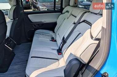Внедорожник / Кроссовер Rivian R1S 2017 в 