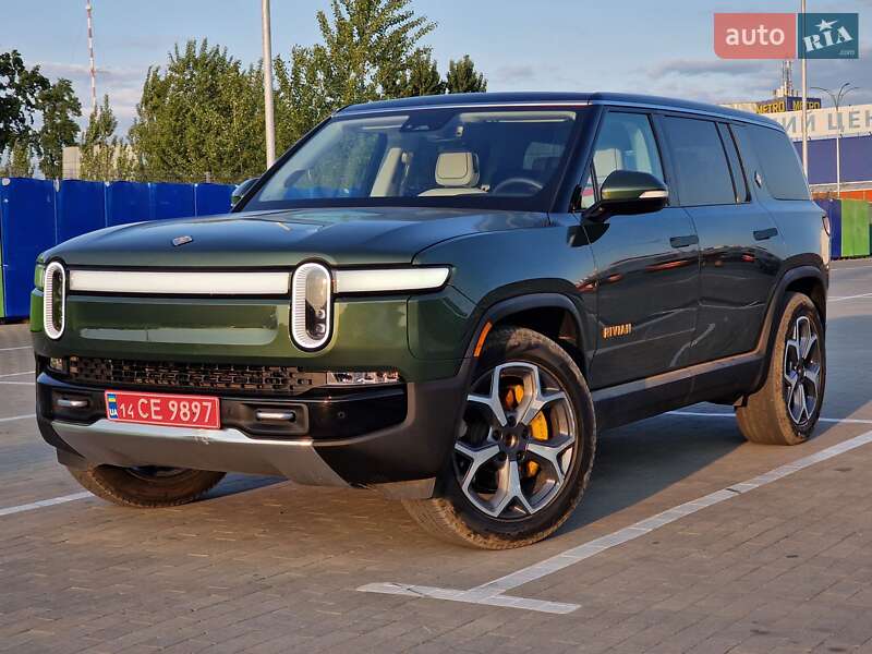 Внедорожник / Кроссовер Rivian R1S 2023 в 