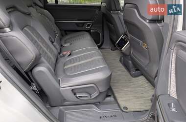 Внедорожник / Кроссовер Rivian R1S 2022 в 
