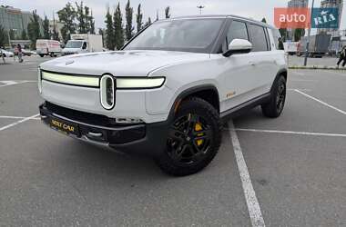 Внедорожник / Кроссовер Rivian R1S 2022 в 