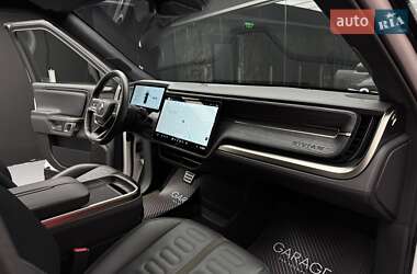 Внедорожник / Кроссовер Rivian R1S 2022 в 