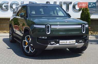 Позашляховик / Кросовер Rivian R1S 2023 в 