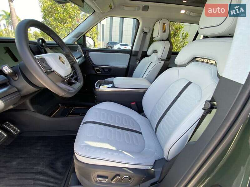 Позашляховик / Кросовер Rivian R1S 2023 в Львові