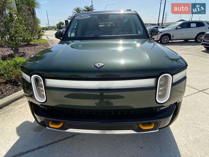 Позашляховик / Кросовер Rivian R1S 2023 в Львові