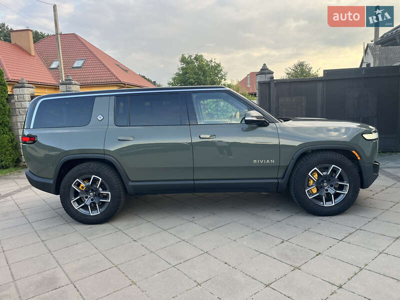 Позашляховик / Кросовер Rivian R1S 2023 в Ковелі