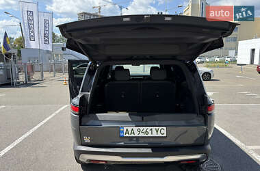 Внедорожник / Кроссовер Rivian R1S 2023 в 