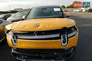 Внедорожник / Кроссовер Rivian R1S 2023 в Киеве
