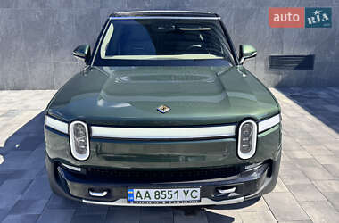 Позашляховик / Кросовер Rivian R1S 2023 в 
