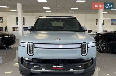 Внедорожник / Кроссовер Rivian R1S 2023 в 