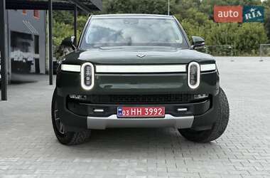 Позашляховик / Кросовер Rivian R1S 2023 в 